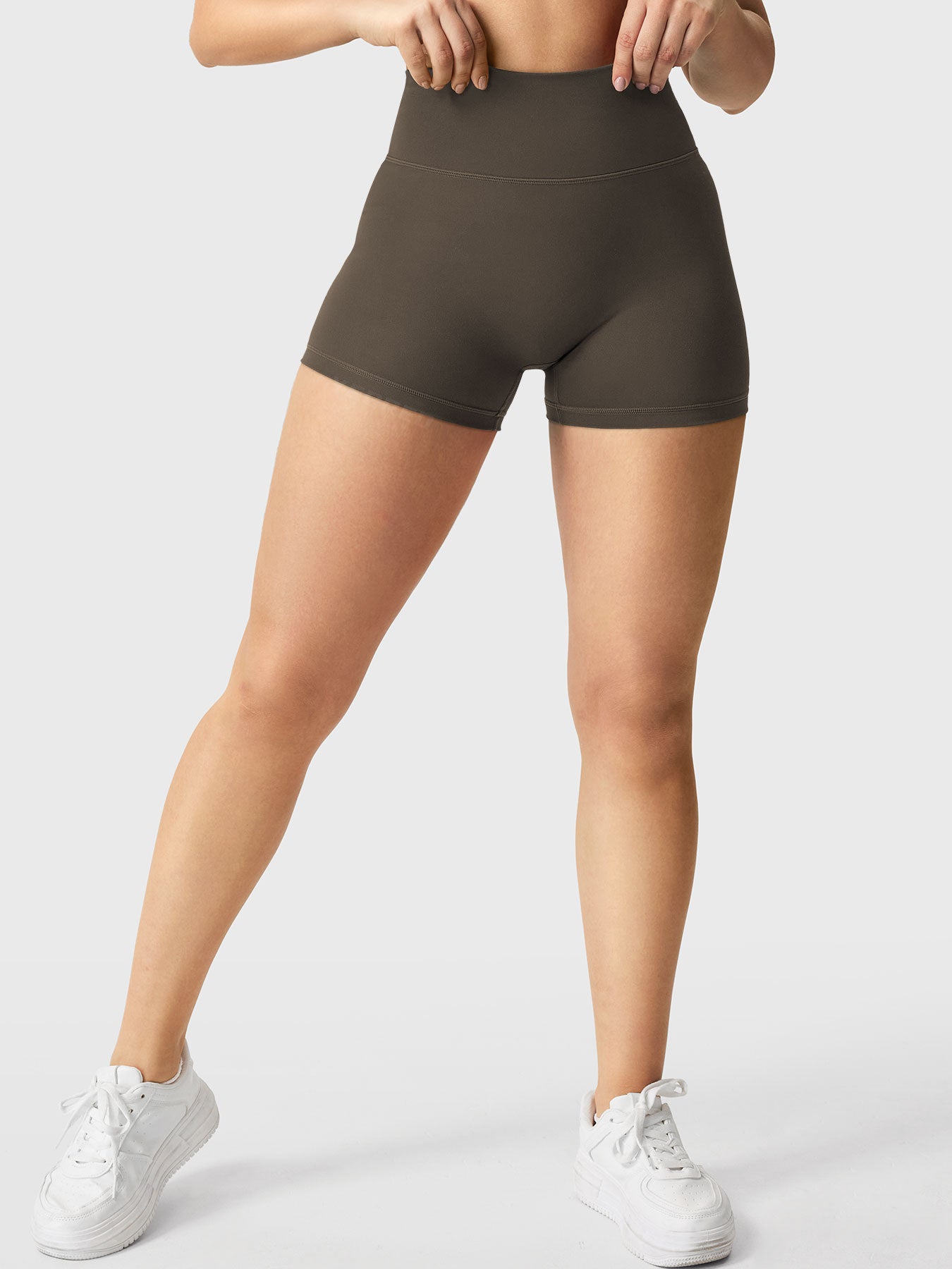 Elysina 2.5" Running Shorts