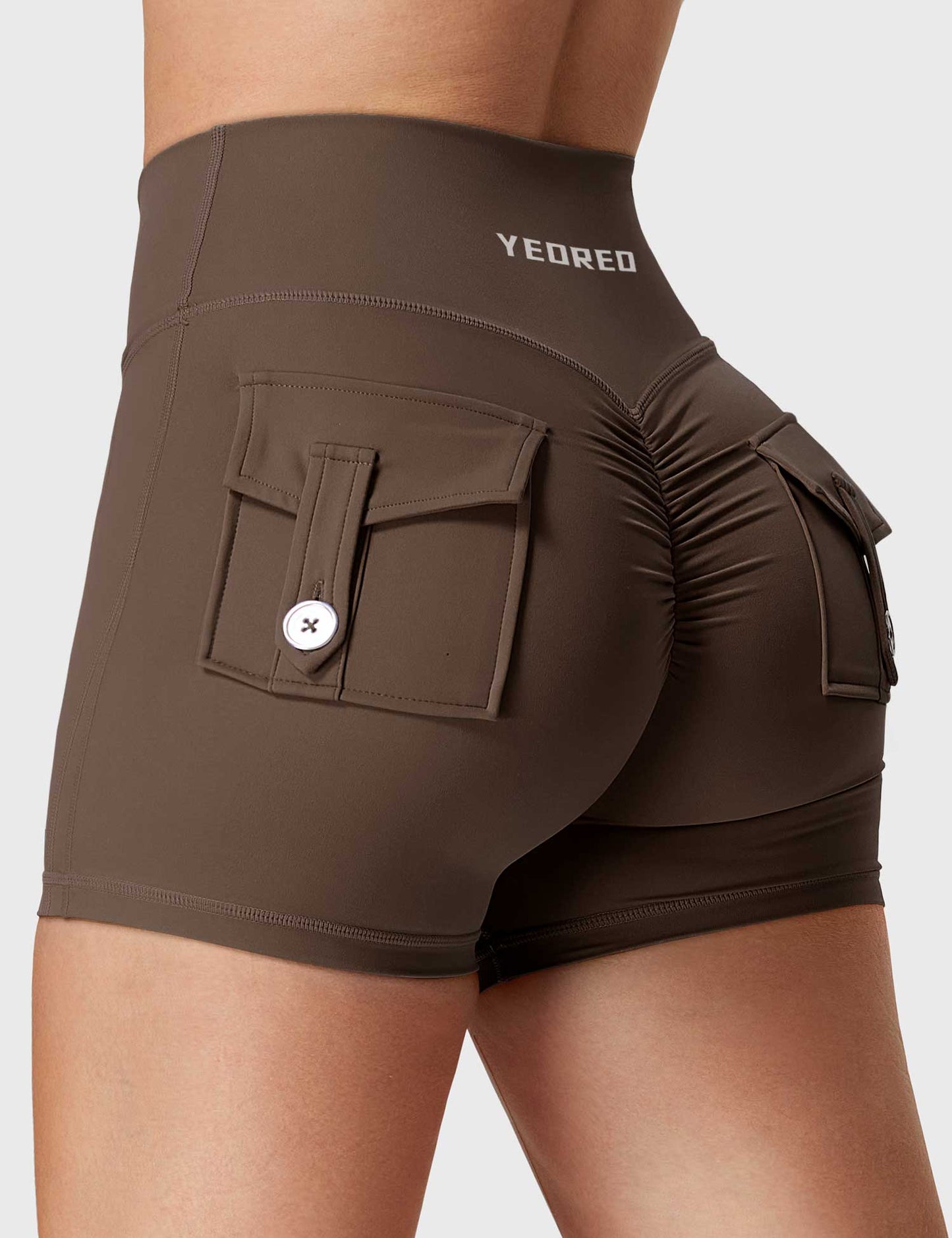 V-waistband Charm Shorts